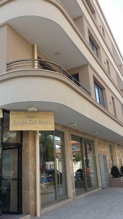 Студио Изгрев Μπουργκάς Εξωτερικό φωτογραφία